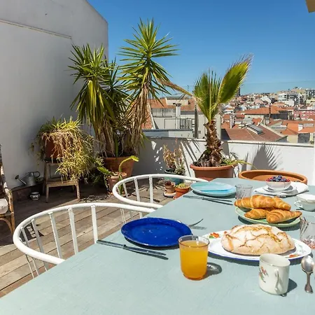 Amazing & Bright Loft In Hip Arroios With Private Rooftop! Lisboa