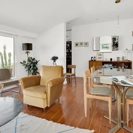 Amazing & Bright Loft In Hip Arroios With Private Rooftop! 公寓 *