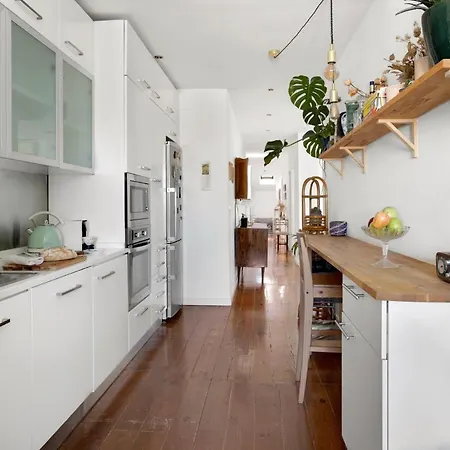 Amazing & Bright Loft In Hip Arroios With Private Rooftop! * Lisboa